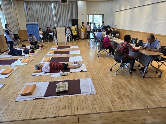 ̹ ŬϽø Ȯؼ   ֽϴ.